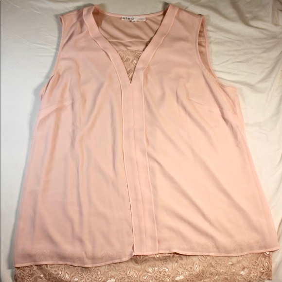 Cleo Sleeveless Top - Picture 4 of 4